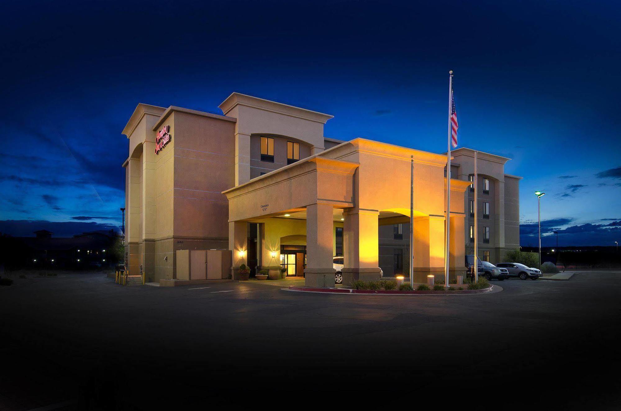 Hampton Inn & Suites Gallup Εξωτερικό φωτογραφία