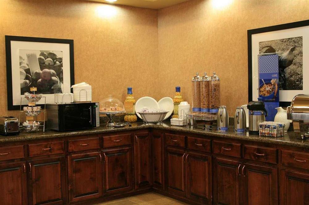 Hampton Inn & Suites Gallup Εστιατόριο φωτογραφία